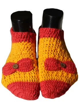 Graminarts Woolen Hand Crocheted Bow Pattern Socks For Women