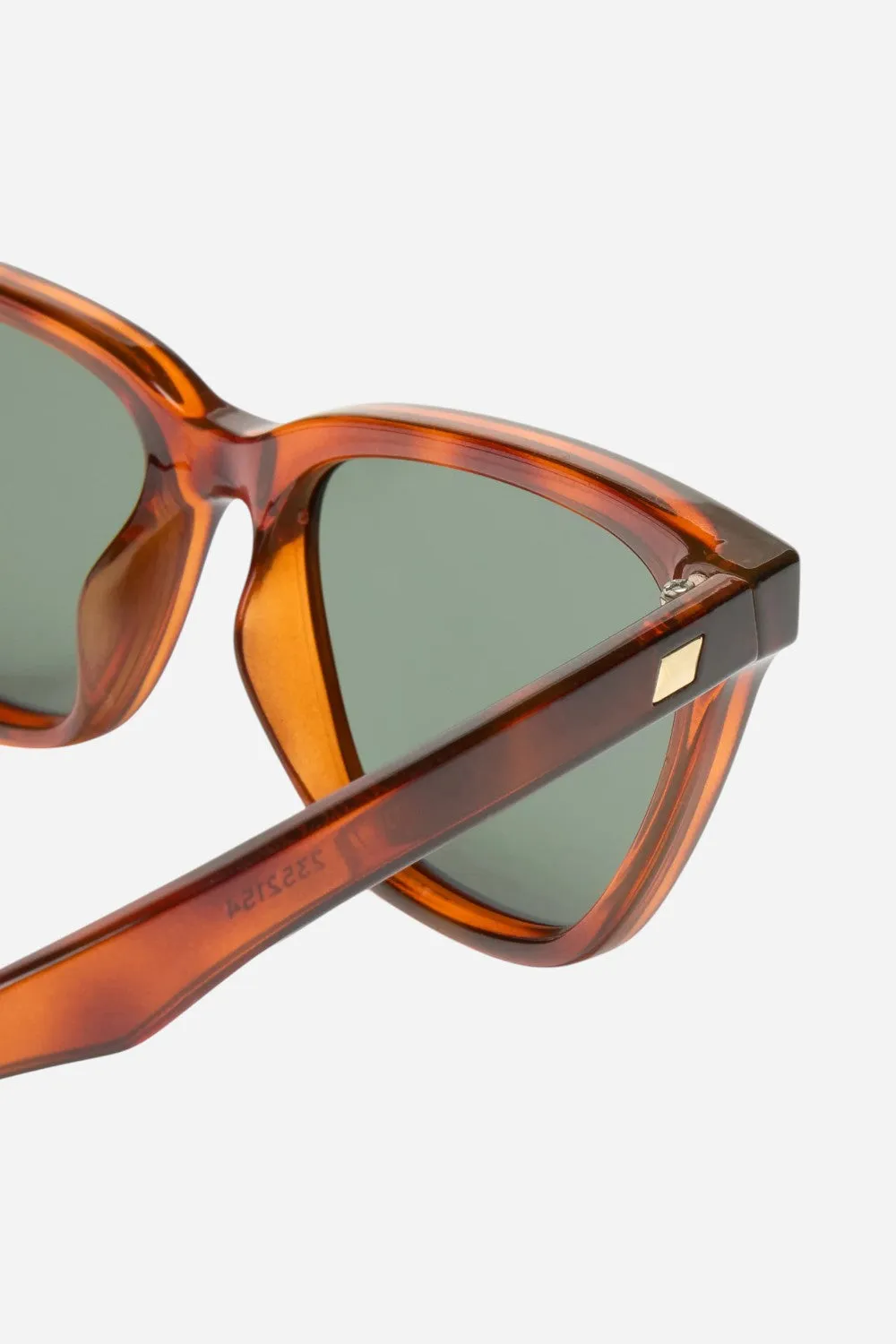 Le Specs Unfaithful Polarized in Toffee Tort