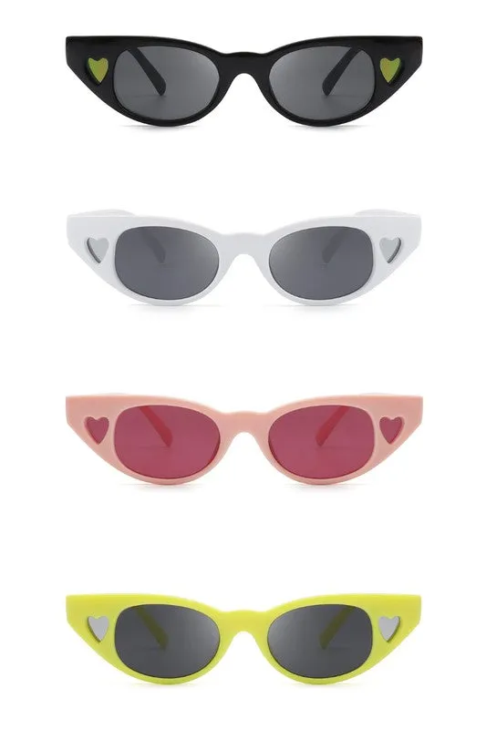 Nina heart detail eye sunglasses