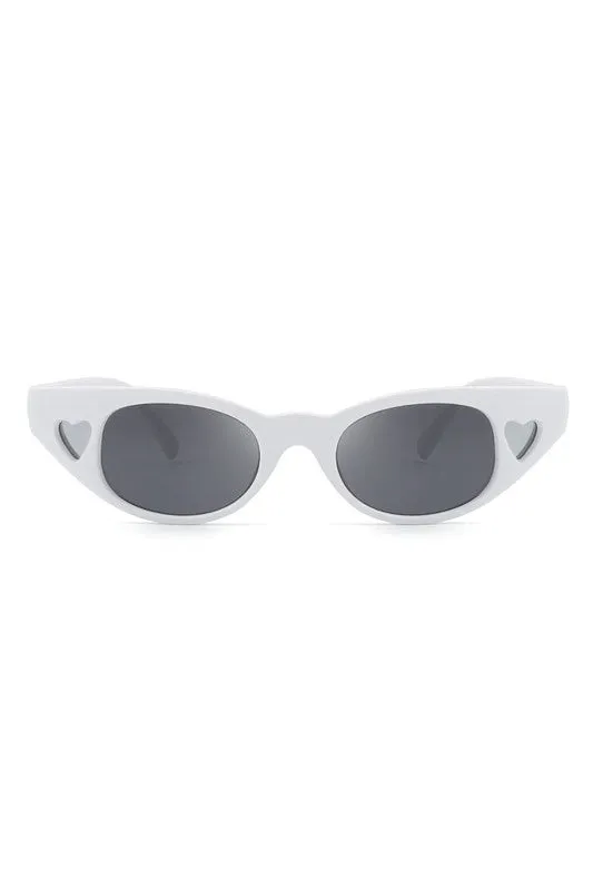 Nina heart detail eye sunglasses